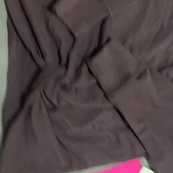 ✨NWT✨ - Picture 3 of 3